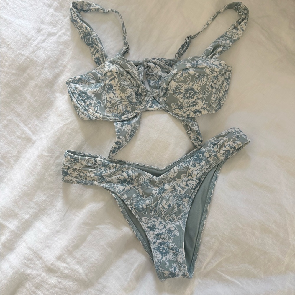 Floral Bikini Set in Blue and White